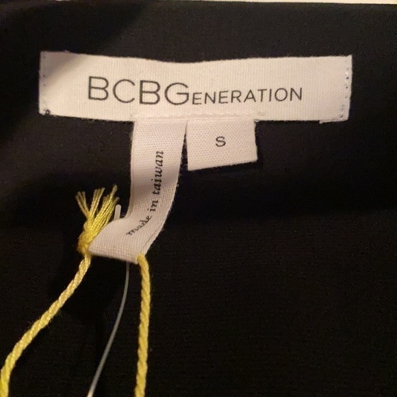 BCBGENERATION dress. - Picture 3 of 4